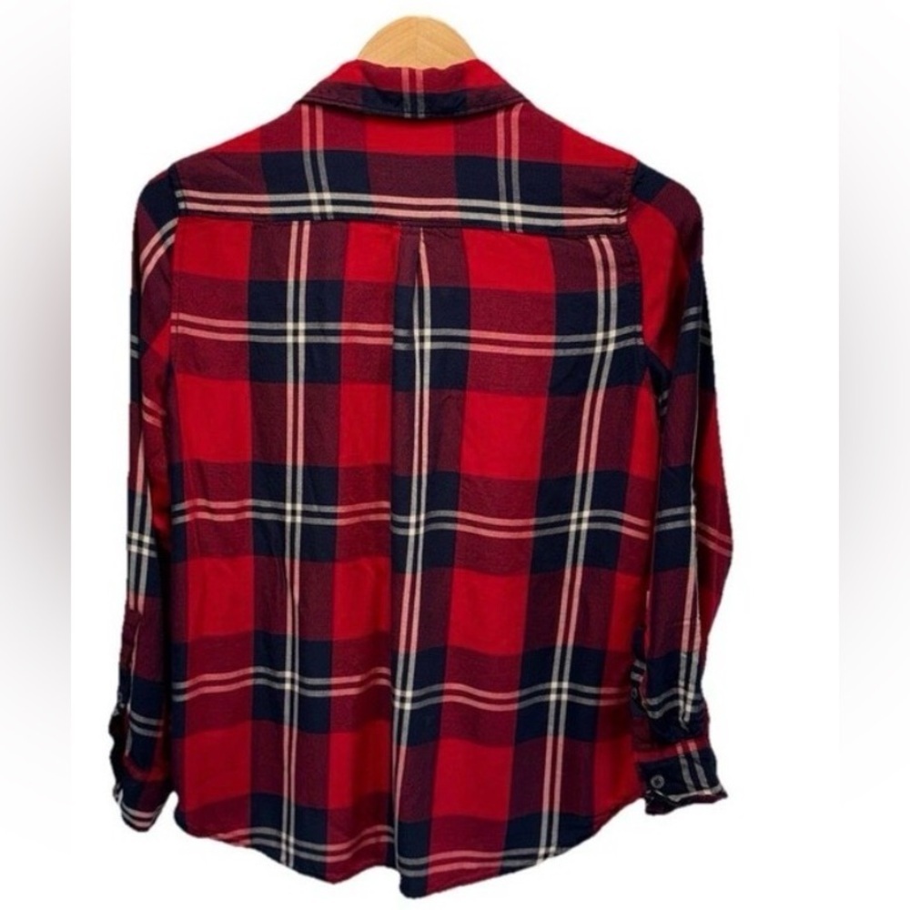 Woolrich Women's Medium Red Plaid Rayon Button Shirt Roll Tab Sleeve Casual - Picture 2 of 12